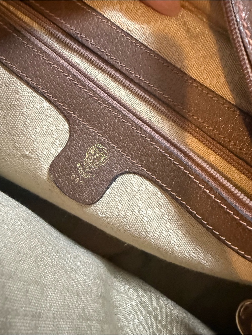 Vintage Gucci Sherry Crossbody / Shoulder Bag - Picture 5 of 8